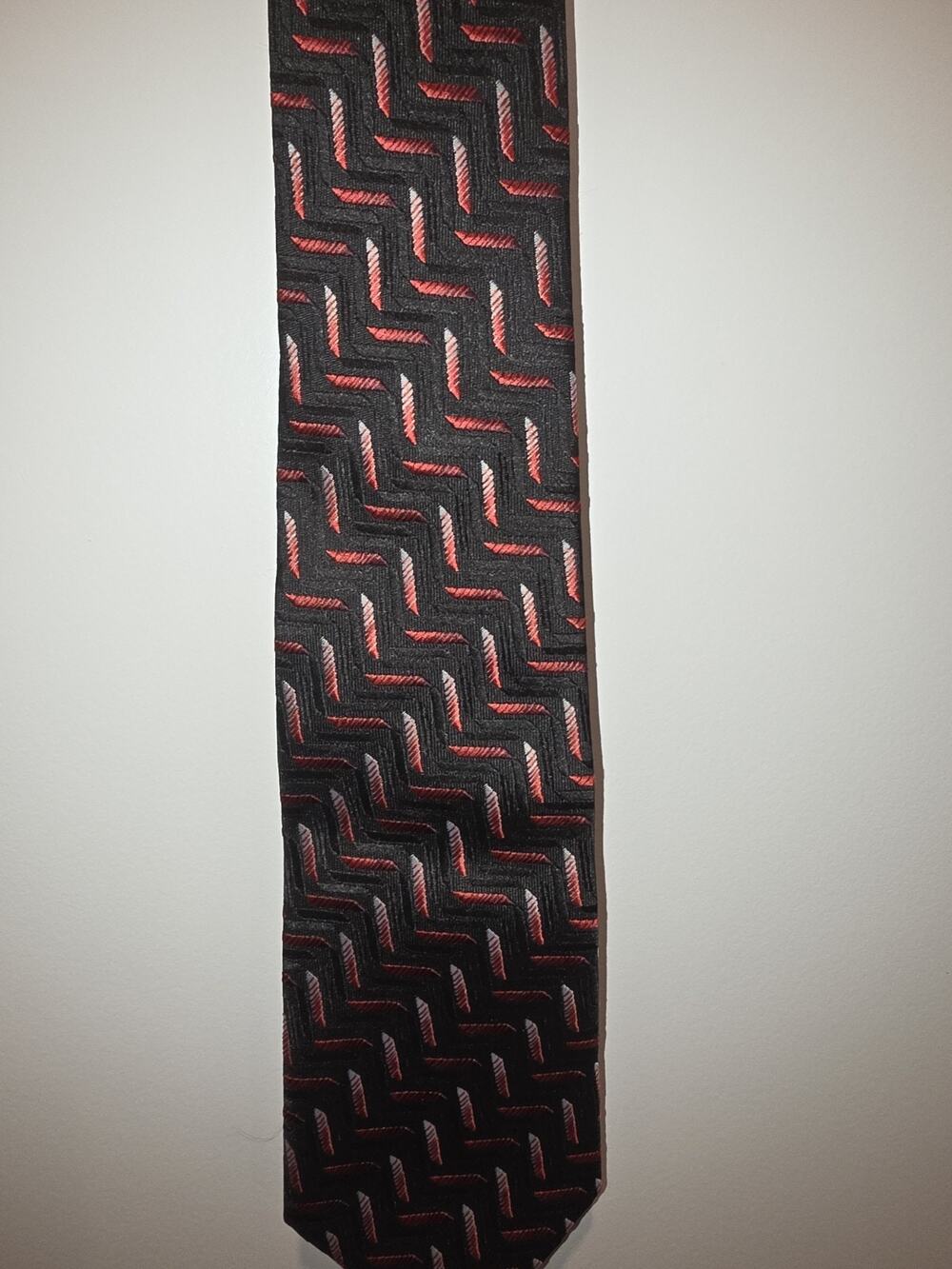 Black Label By Ruffini Italian Black White Red Tie